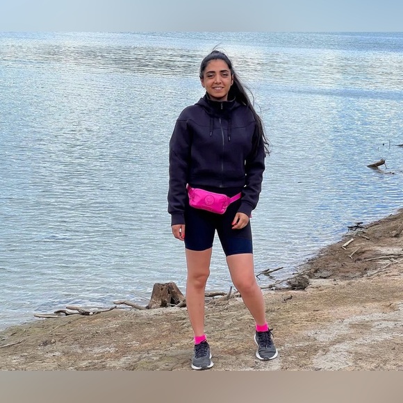 Nazila - Picture 4 of 4